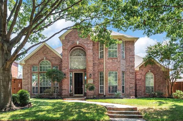 8108 Lynores Way,  Plano,  TX 75025