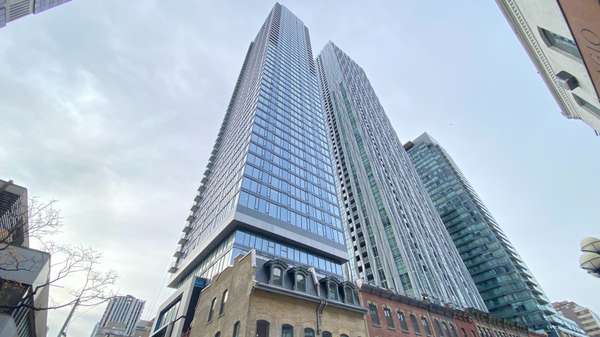 8 Cumberland ST #702, Toronto C02, ON M4W 0B6