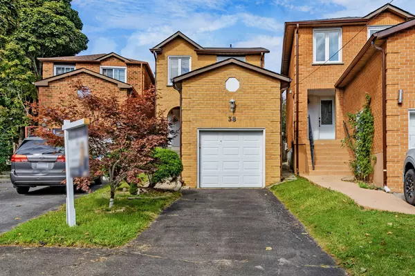 38 Rejane CRES, Vaughan, ON L4J 5A1