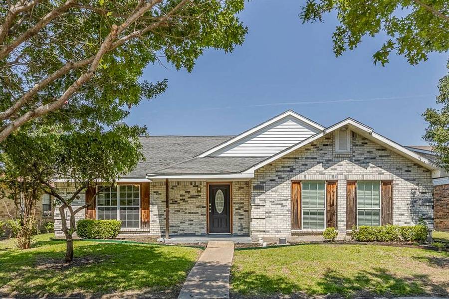 6205 Scenic Drive, Rowlett, TX 75088