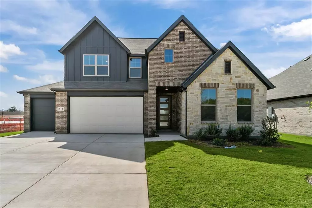 Van Alstyne, TX 75495,1429 Red Clover Avenue