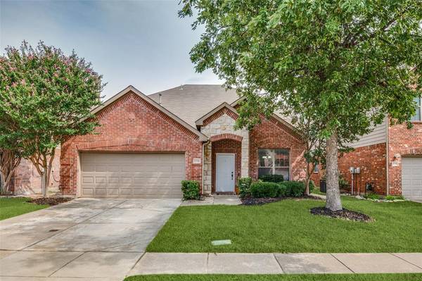 5704 Lodgestone Drive,  Mckinney,  TX 75070