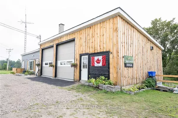 North Frontenac, ON K0H 2M0,7371 Road 506 N/A