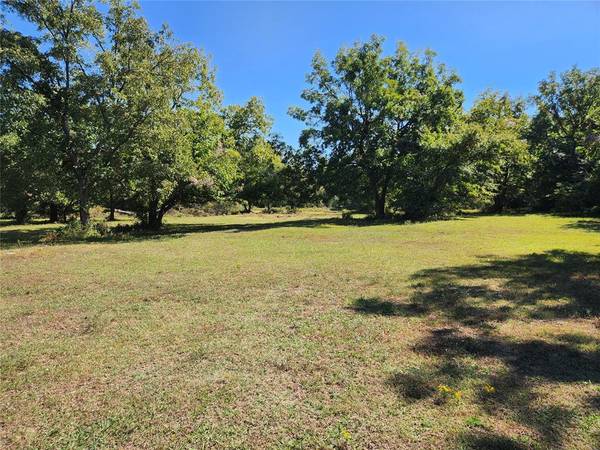 120427 S 4150 Road, Eufaula, OK 74432