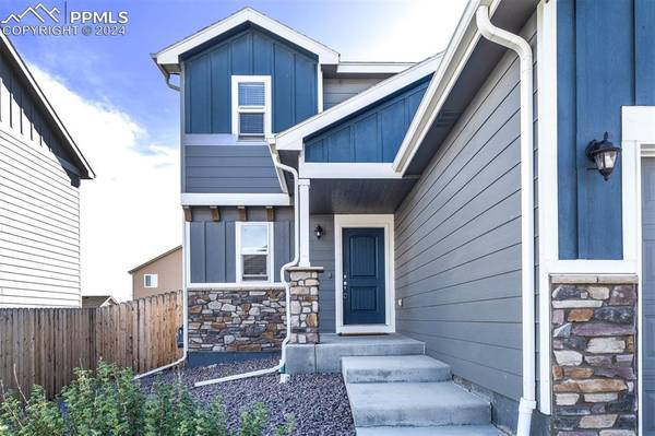 Colorado Springs, CO 80925,6533 Vedder DR