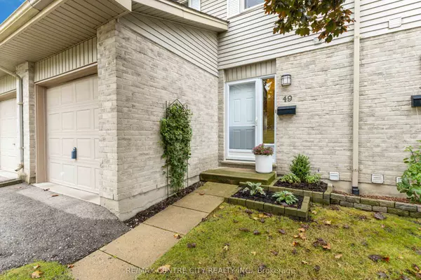 London, ON N6C 5Y2,30 Clarendon CRES #49