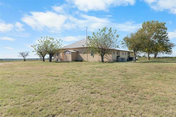 Clifton, TX 76634,1145 County Road 3405