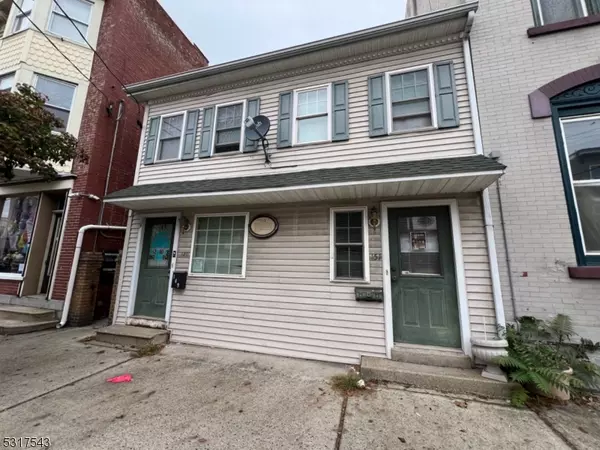 151 S Main St, Phillipsburg Town, NJ 08865