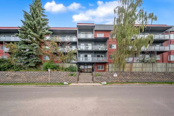 Calgary, AB T2K 5X1,335 Garry CRES NE #213