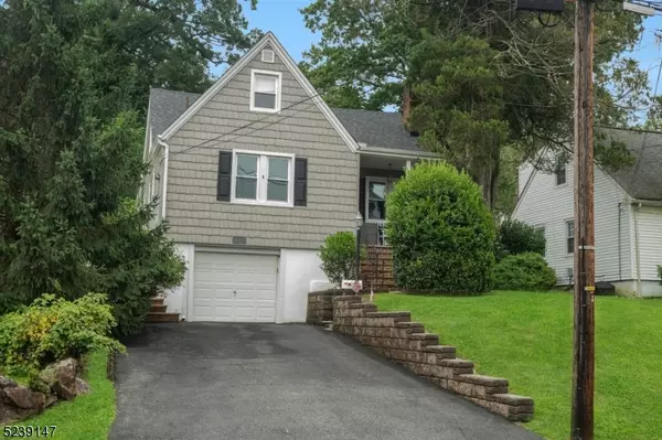 215 Bowden Rd, Cedar Grove Twp., NJ 07009