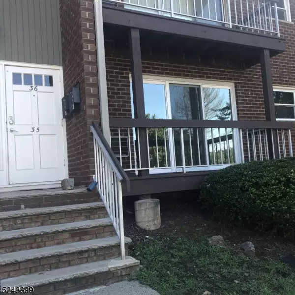 18 Deanna Dr #35, Hillsborough Twp., NJ 08844