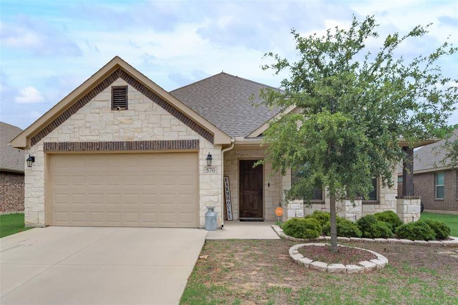 570 Balboa Trail, Azle, TX 76020