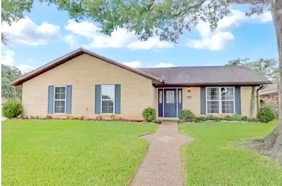 5301 Hollyhock Lane, Bossier City, LA 71112