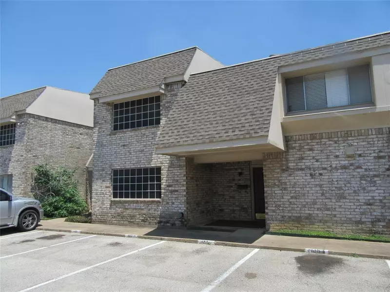 149 TRELLIS Place #149, Richardson, TX 75081