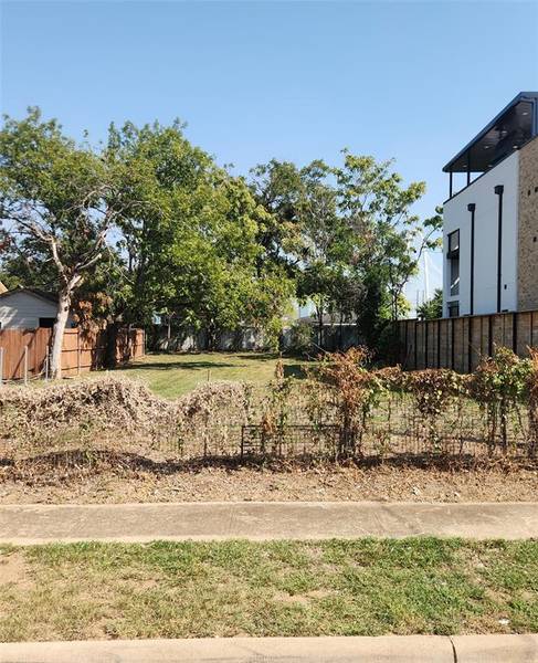 3306 Wake Street, Dallas, TX 75212