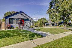 85 Barrhead CRES, Toronto W10, ON M9W 3Z8