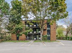 Kitchener, ON N2H 4C8,157 Ahrens ST W