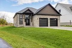 849 Trivetts RD, Georgina, ON L4P 3E9