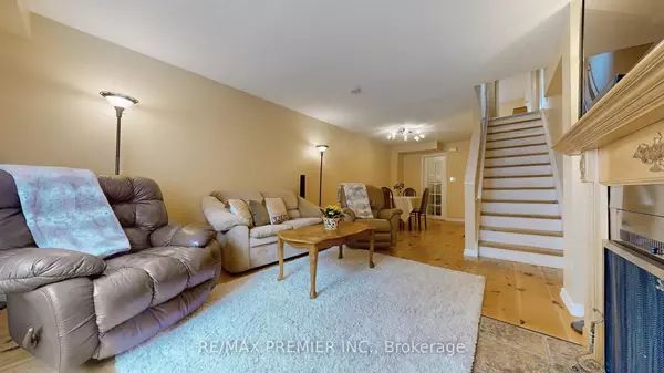 Mississauga, ON L5J 4M2,1404 Nesdale CT