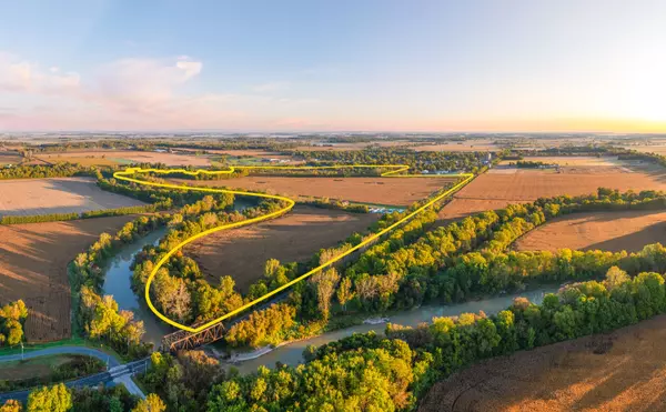 Chatham-kent, ON N0P 2K0,13181 Railroad Line