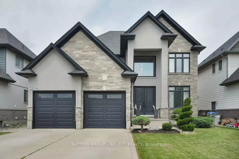 Strathroy-caradoc, ON N7G 0A4,157 JENNA DR