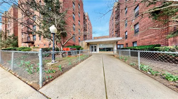 345 Webster AVE #1F, Brooklyn, NY 11230