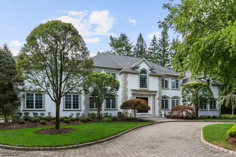 6 DANSFIELD CT, Upper Saddle River Boro, NJ 07458