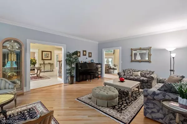 Upper Saddle River Boro, NJ 07458,6 DANSFIELD CT