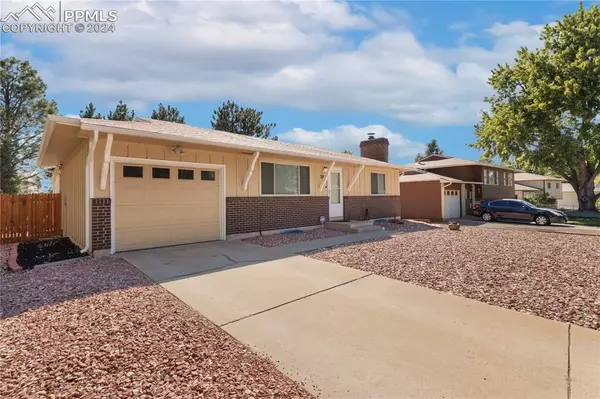 Colorado Springs, CO 80918,3811 Mesa Grande DR