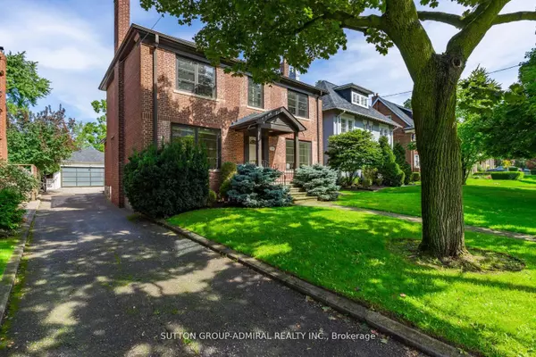 Toronto C04, ON M4R 1N2,216 Glencairn AVE