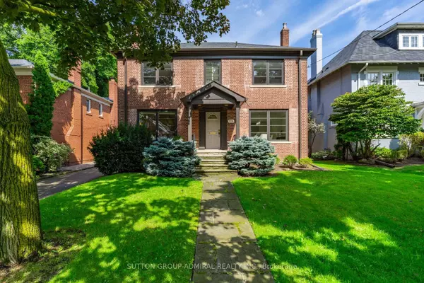 Toronto C04, ON M4R 1N2,216 Glencairn AVE