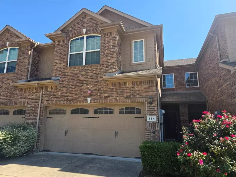 254 Barrington Lane, Lewisville, TX 75067