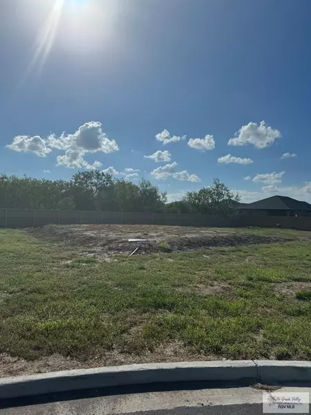 1801 LASSO LN, San Benito, TX 78586