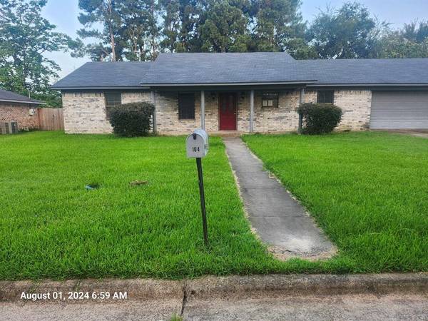 104 Kimberly Street, Sulphur Springs, TX 75482