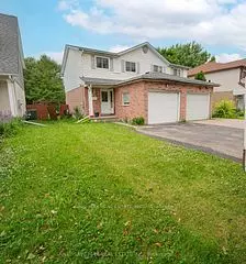 Kitchener, ON N2M 5C1,92 Highland CRES