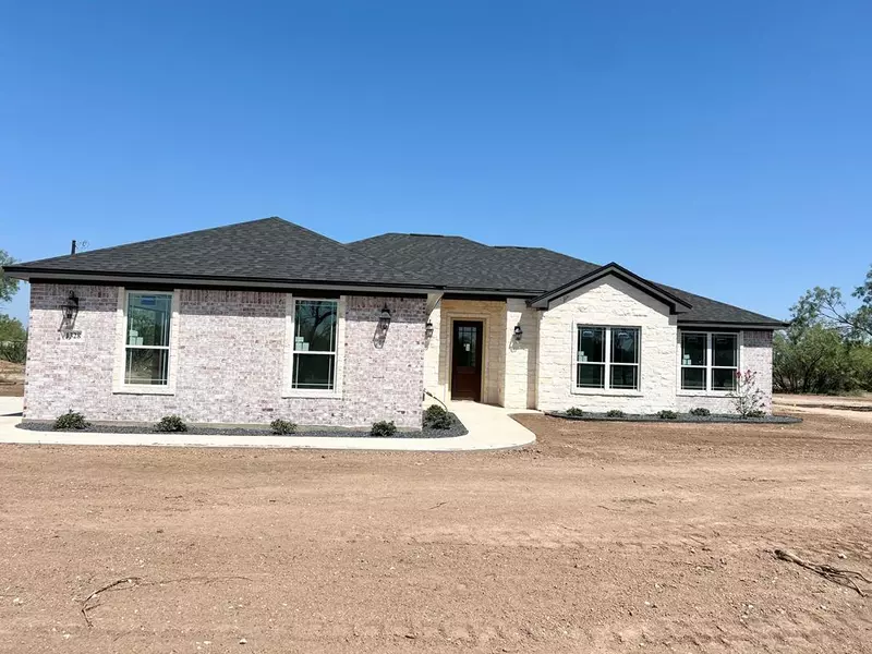 1328 Stone Ledge Lane, San Angelo, TX 76904