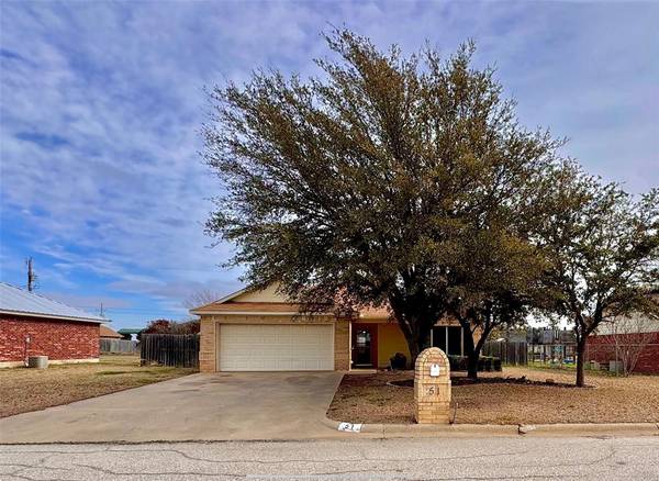 51 Circle Drive, Whitney, TX 76692