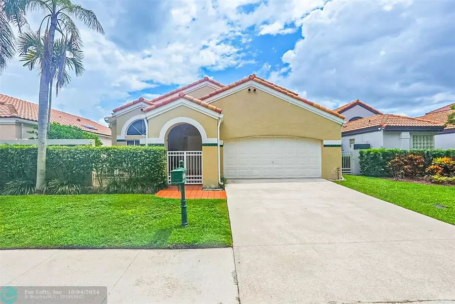 1630 E Harbour Side Dr, Weston, FL 33326