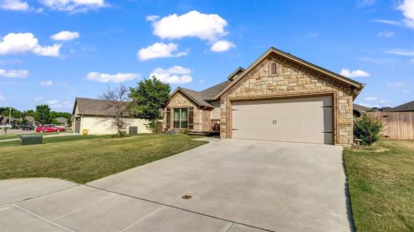 Weatherford, TX 76086,1825 Town Creek Circle