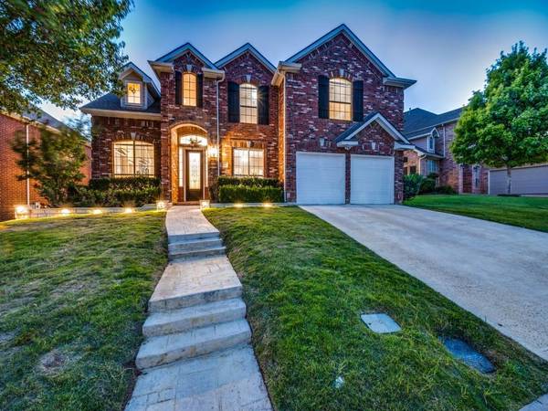 1422 Gardenia Street, Irving, TX 75063