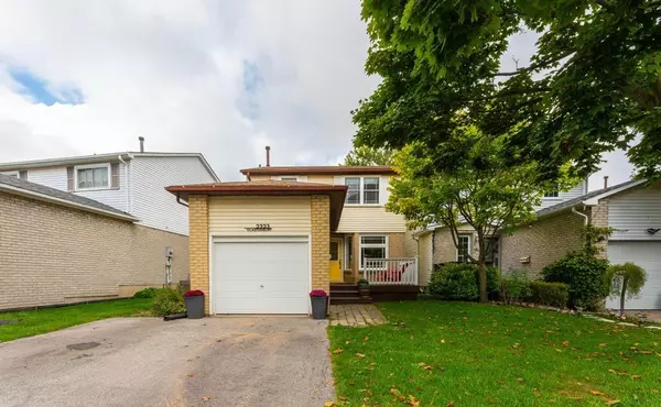 2323 GLASTONBURY Road, Burlington, ON L7P 4L7