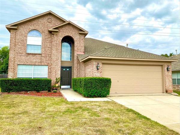 906 Santa Fe Drive, Saginaw, TX 76131