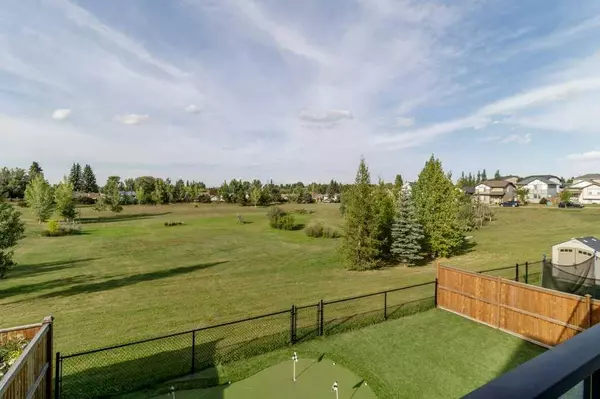 Sylvan Lake, AB T4S 0M9,11 Bardwell WAY