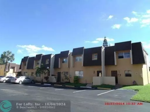 Lauderhill, FL 33313,5751 Blueberry Ct  #105