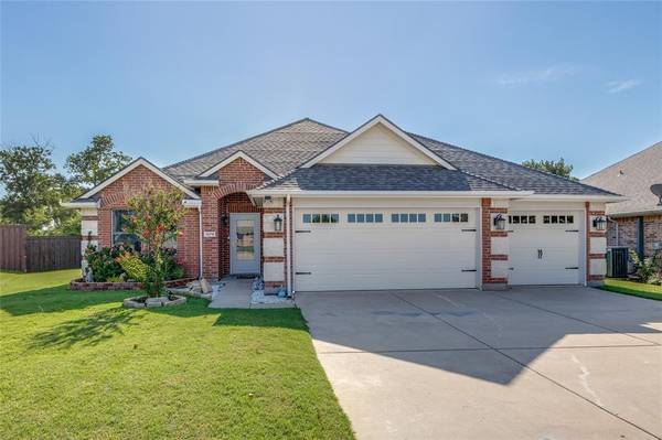 1079 Oakbrook Street,  Prosper,  TX 75078