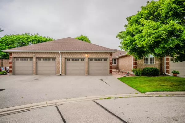 Cambridge, ON N1T 1P5,75 Beasley CRES #12