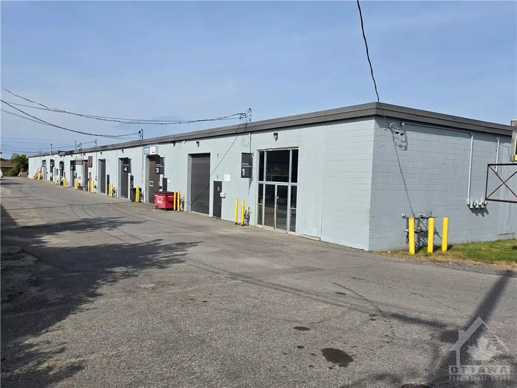 Ottawa, ON K1T 1M5,1501 SIEVERIGHT AVE #1 & 2