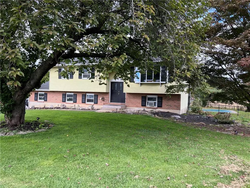 Lower Nazareth Twp, PA 18020,4434 Hilltop Circle