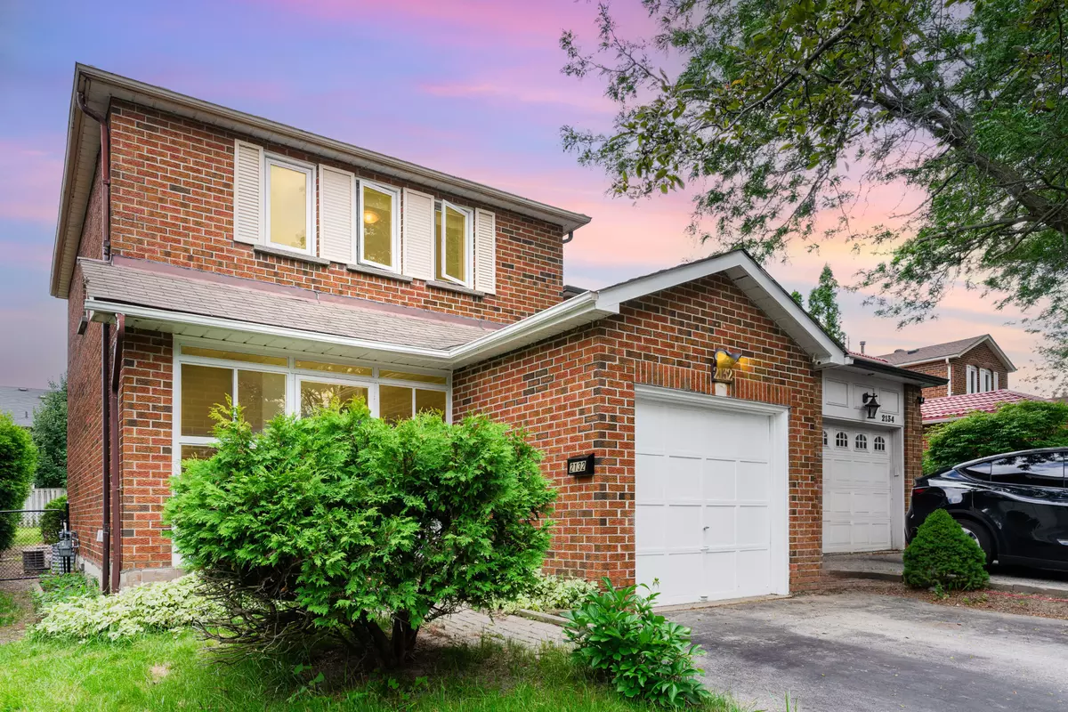 Mississauga, ON L5K 2M2,2132 Bosack CT