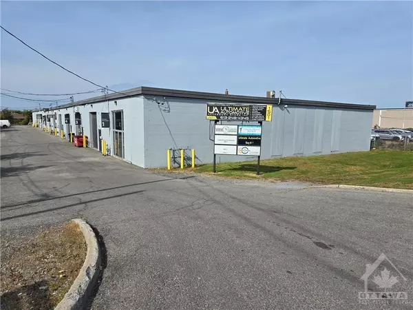 Ottawa, ON K1T 1M5,1501 SIEVERIGHT AVE #1 & 2